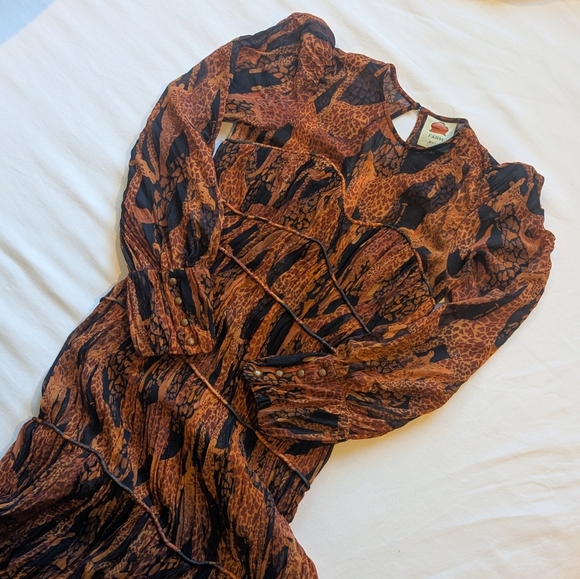 Farm Rio Giraffe Maxi Dress - Picture 10 of 10